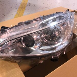Farol Esquerdo | Peugeot 208